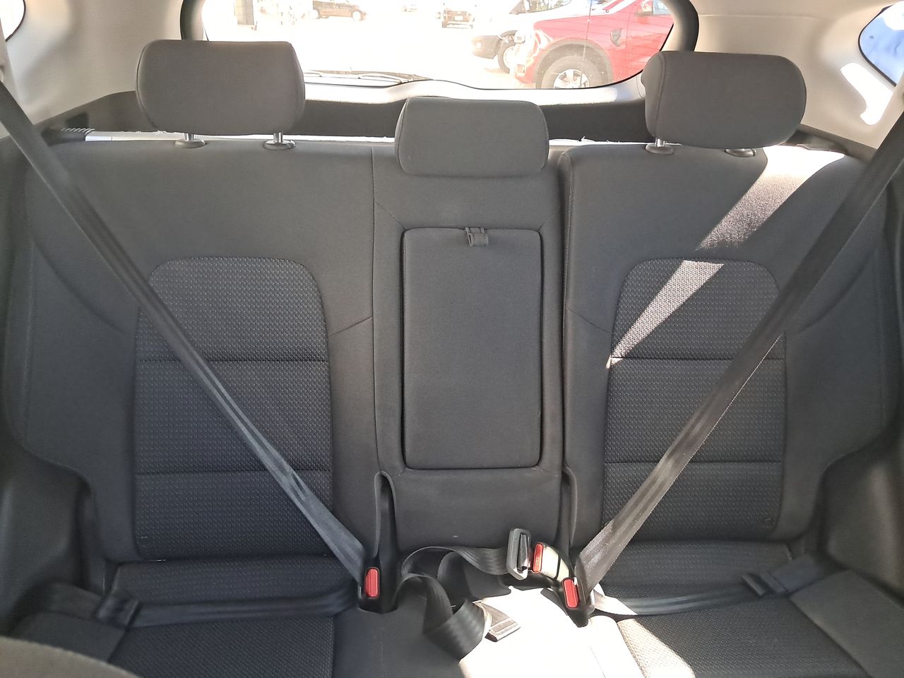 HYUNDAI - 13