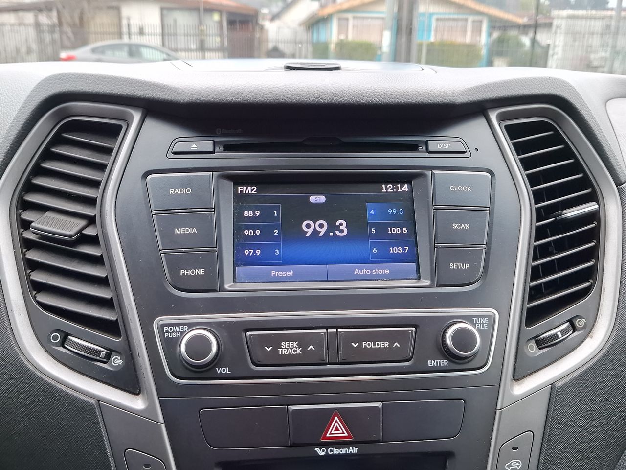 HYUNDAI - 20