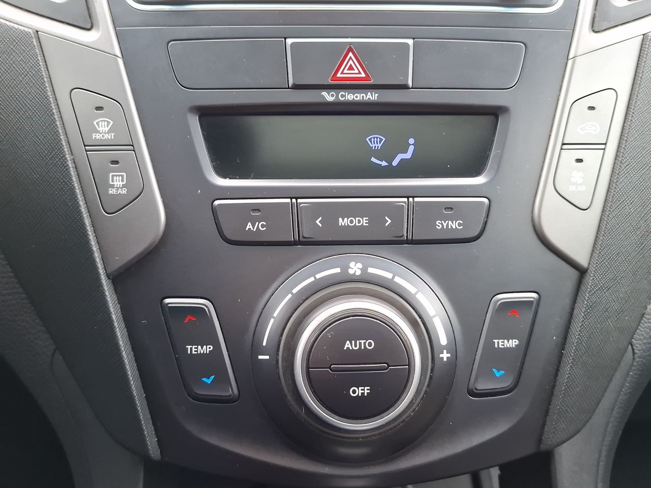 HYUNDAI - 22