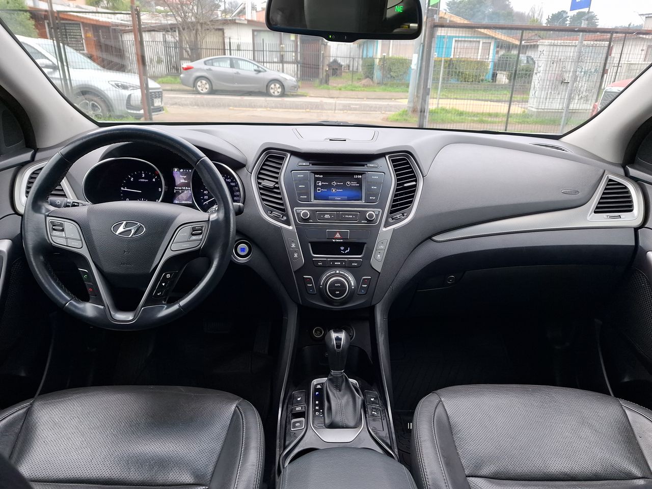 HYUNDAI - 24