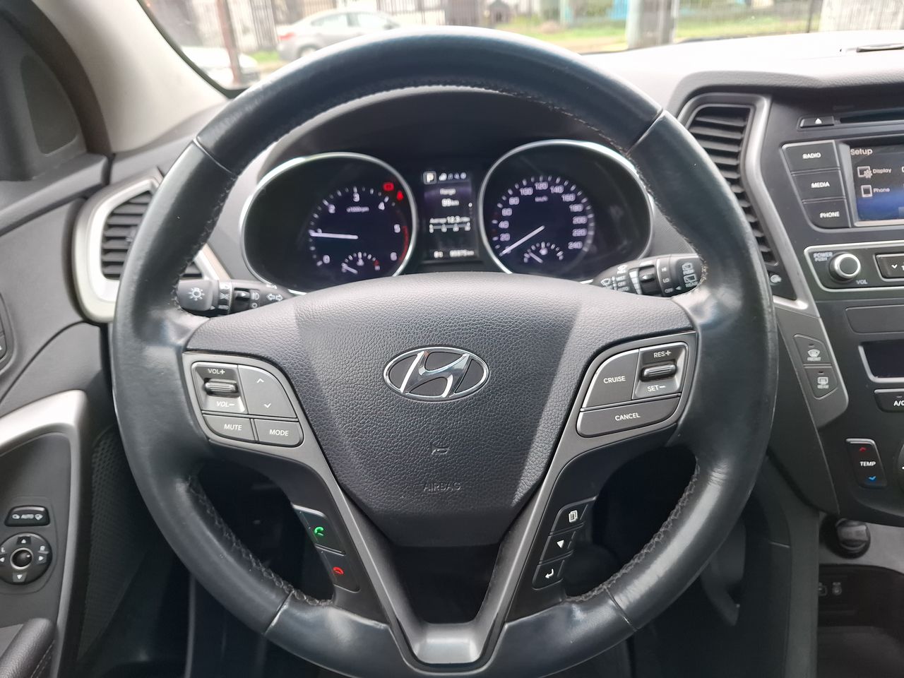 HYUNDAI - 17