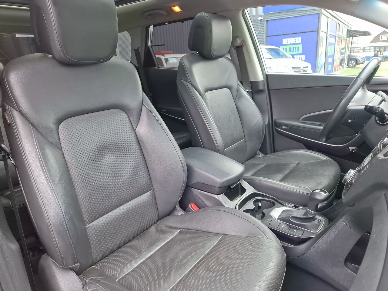 HYUNDAI - 2