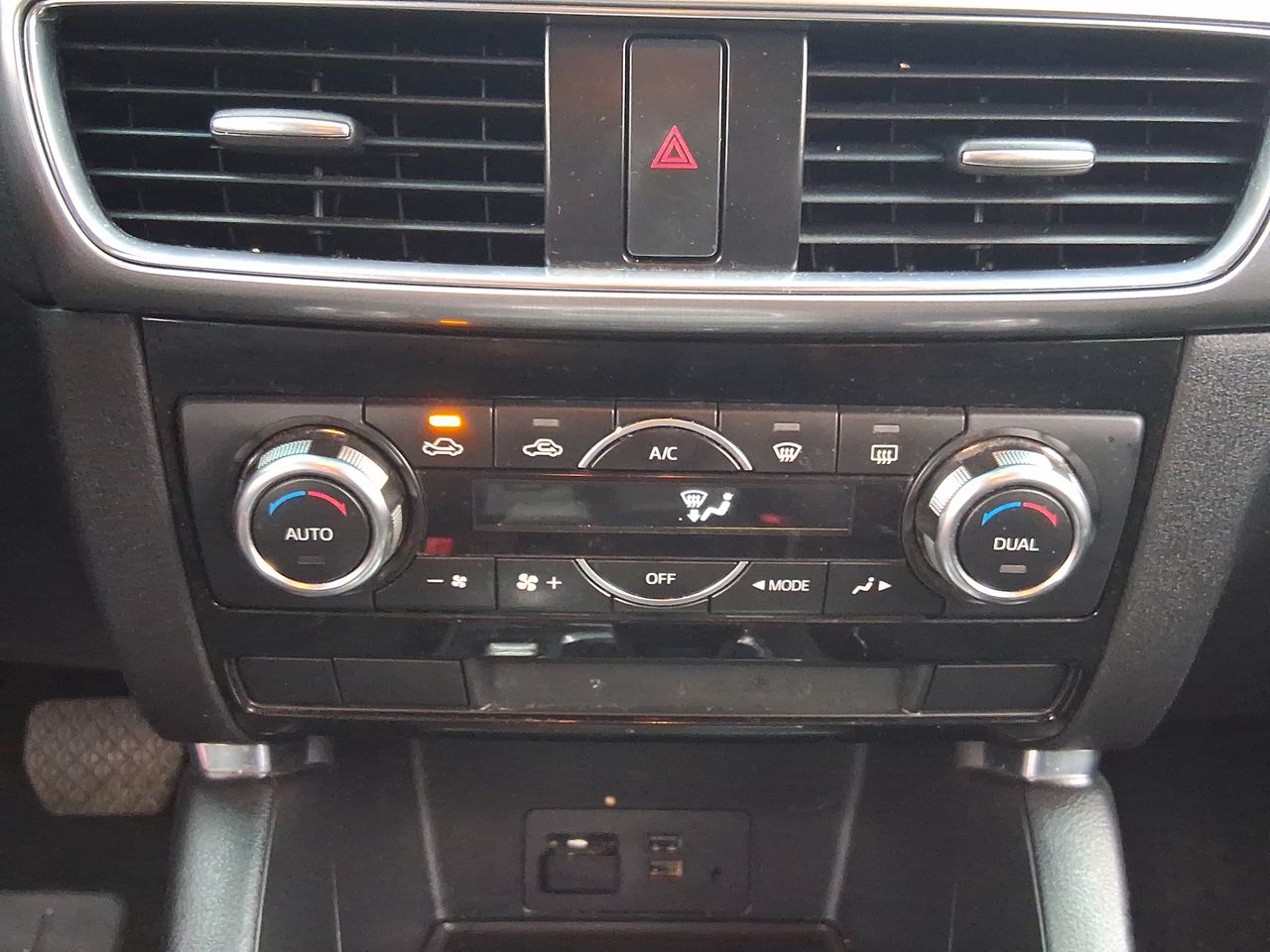 MAZDA - 28