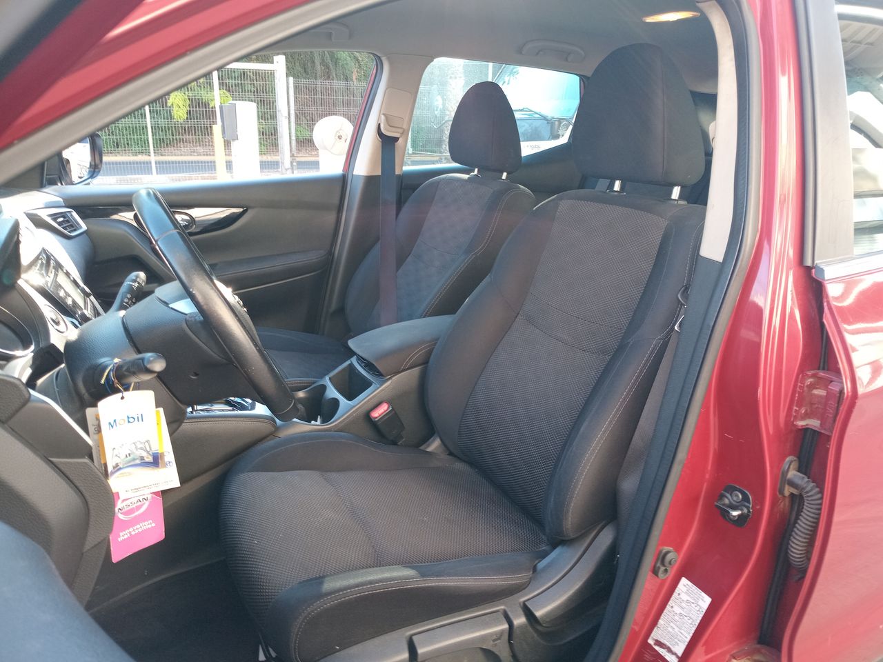 NISSAN - 21