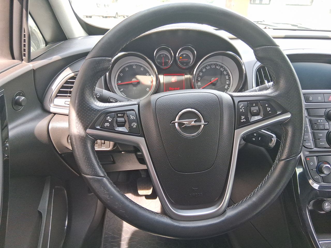 OPEL - 24