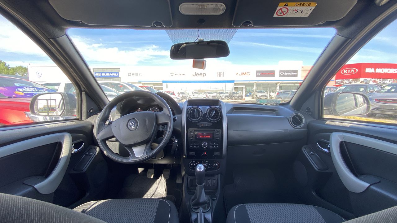 RENAULT - 20