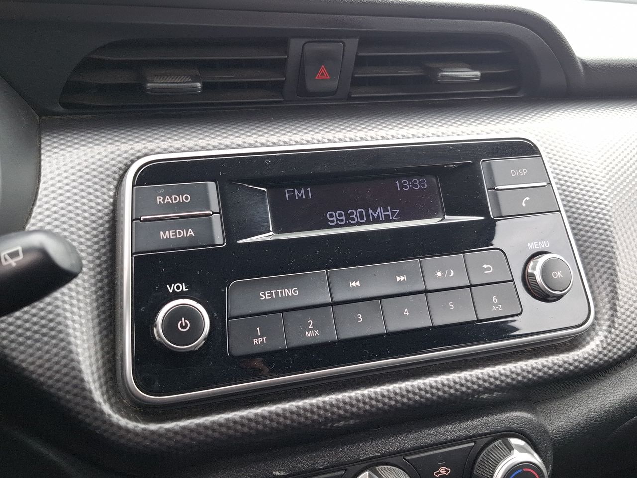 NISSAN - 19