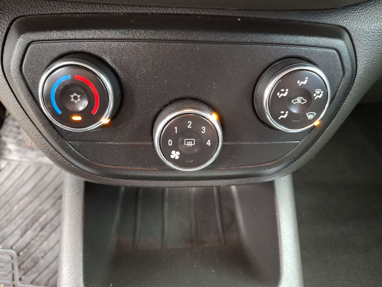 CHEVROLET - 20