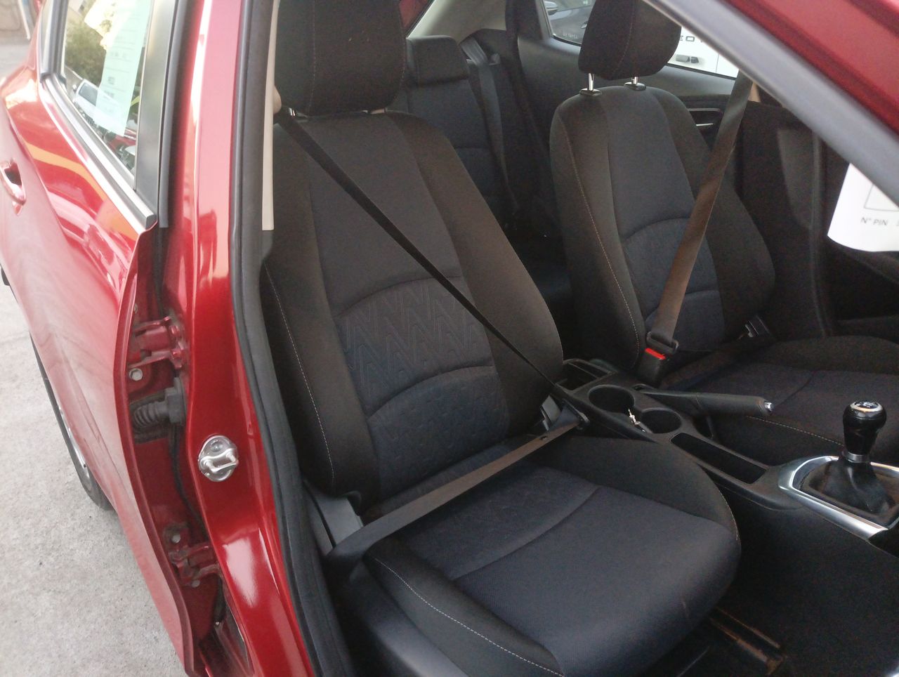 MAZDA - 32