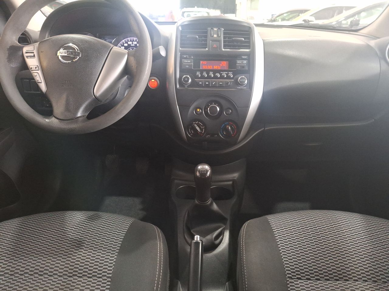 NISSAN - 9