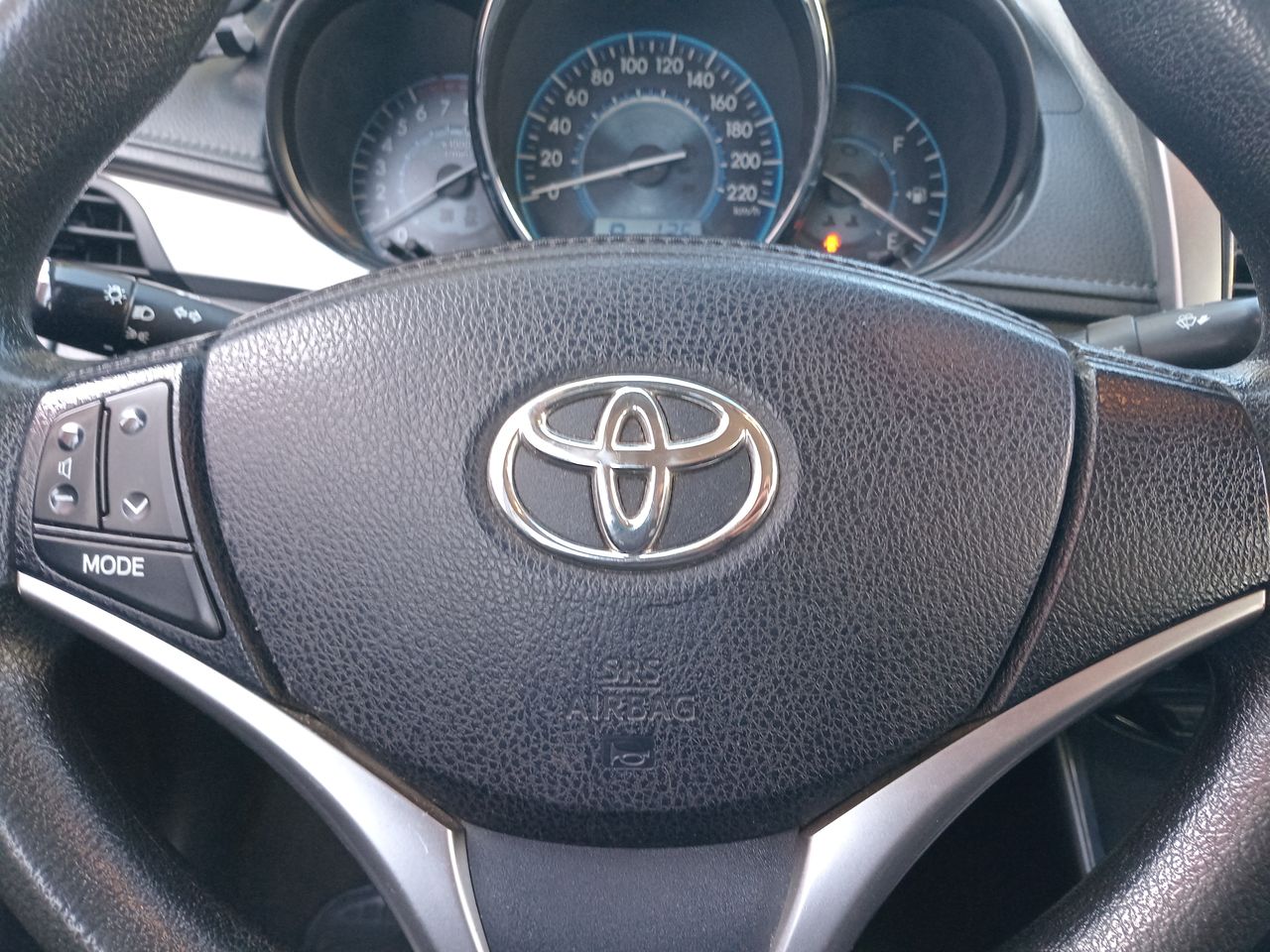 TOYOTA - 23