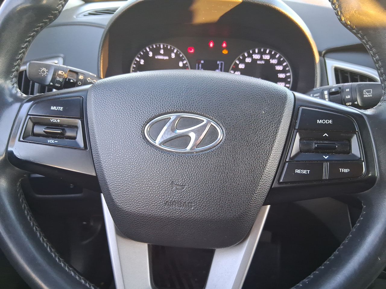 HYUNDAI - 27
