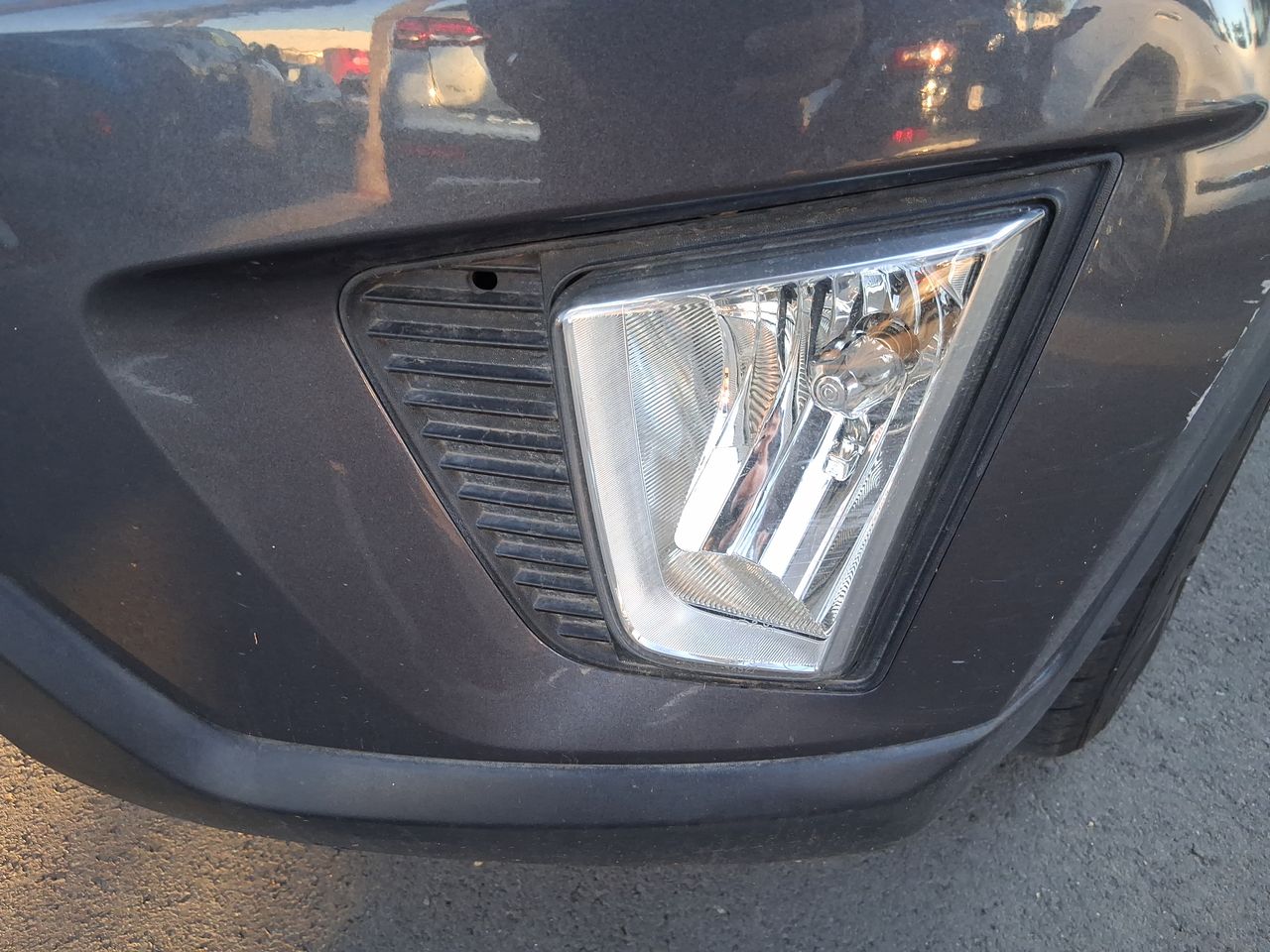 HYUNDAI - 20