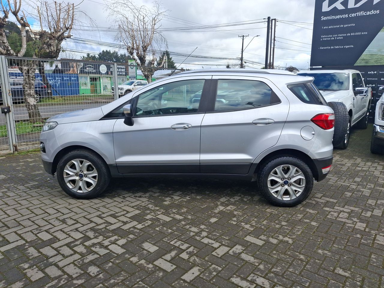 FORD - 4