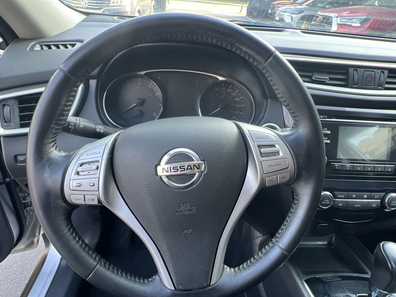 NISSAN - 26
