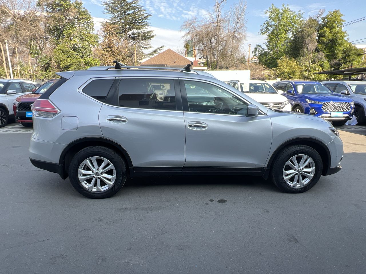 NISSAN - 8