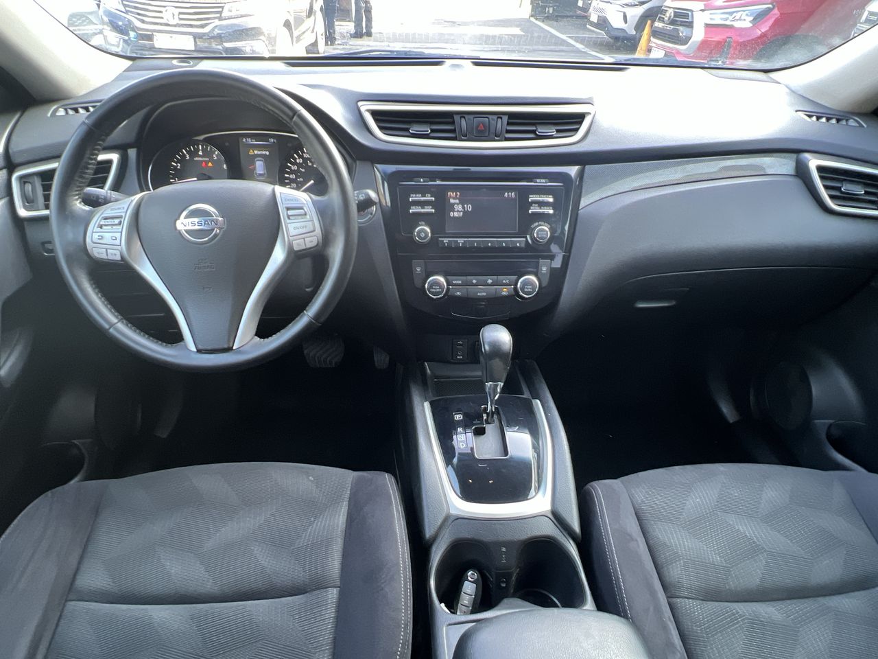 NISSAN - 9