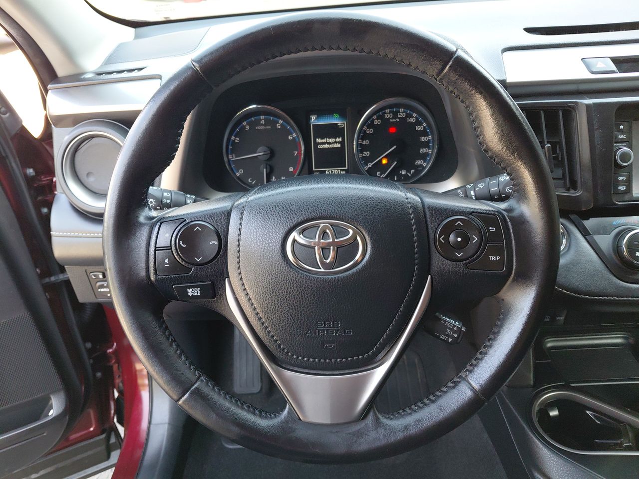 TOYOTA - 16