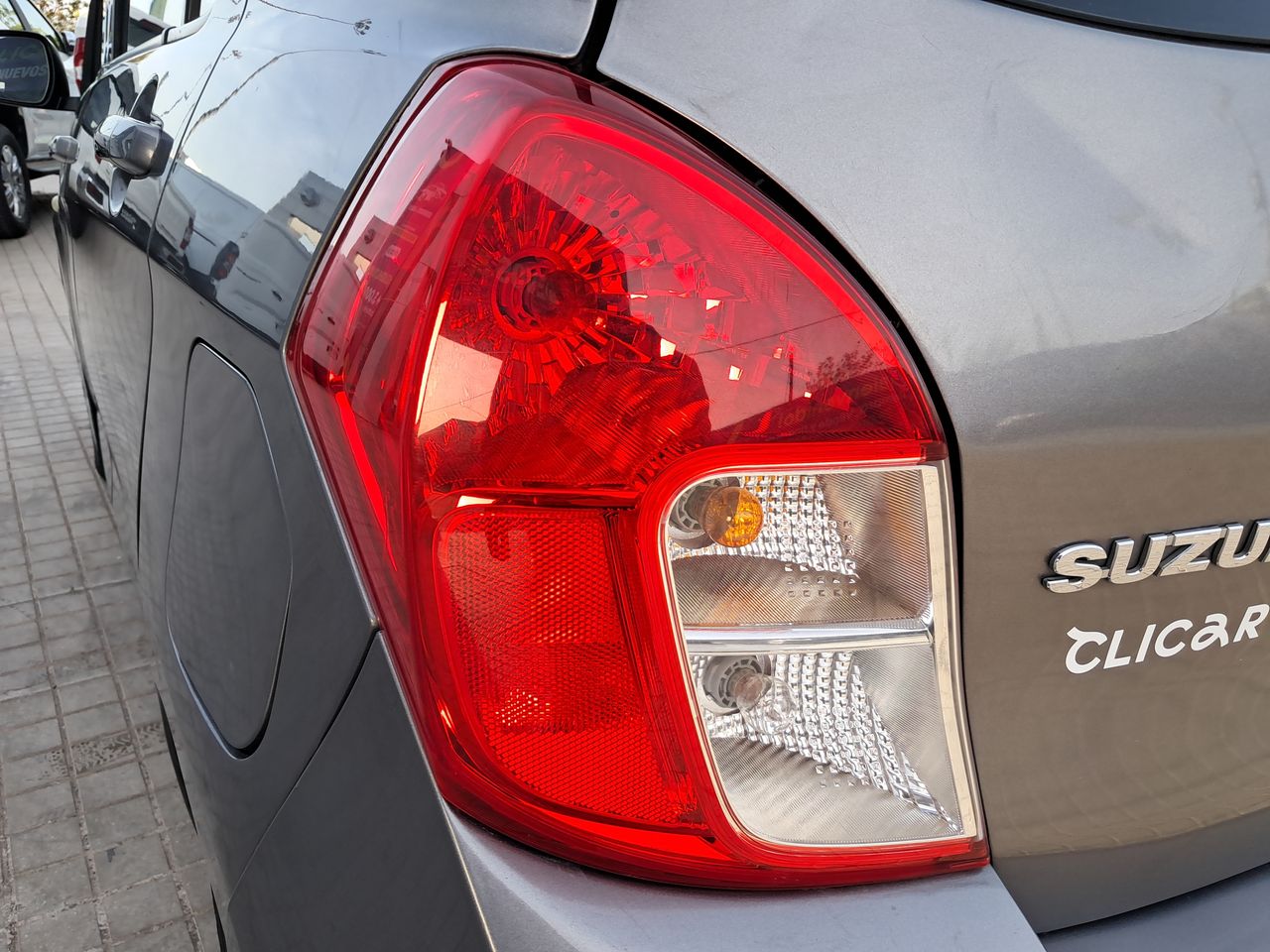SUZUKI - 20