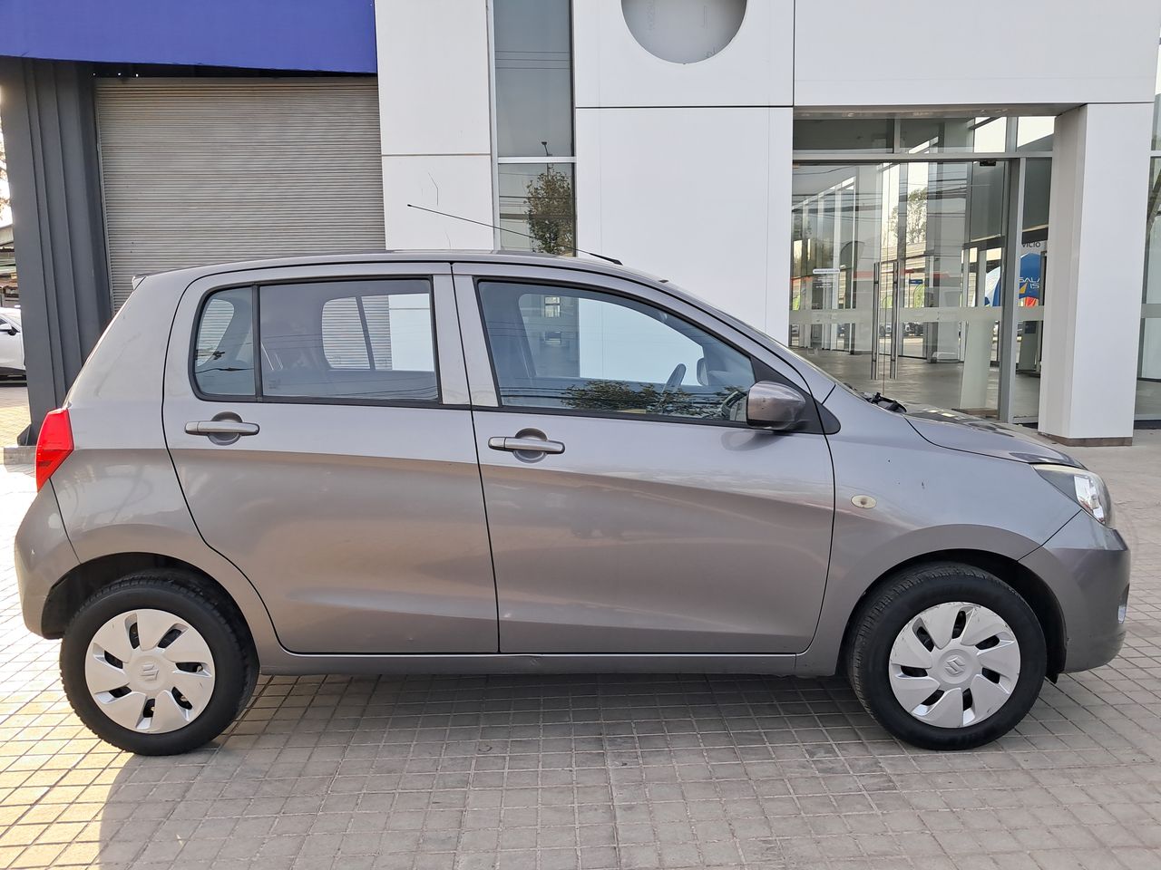 SUZUKI - 8