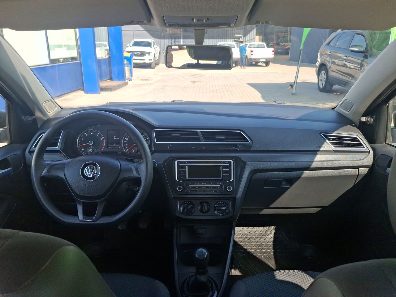 VOLKSWAGEN - 9