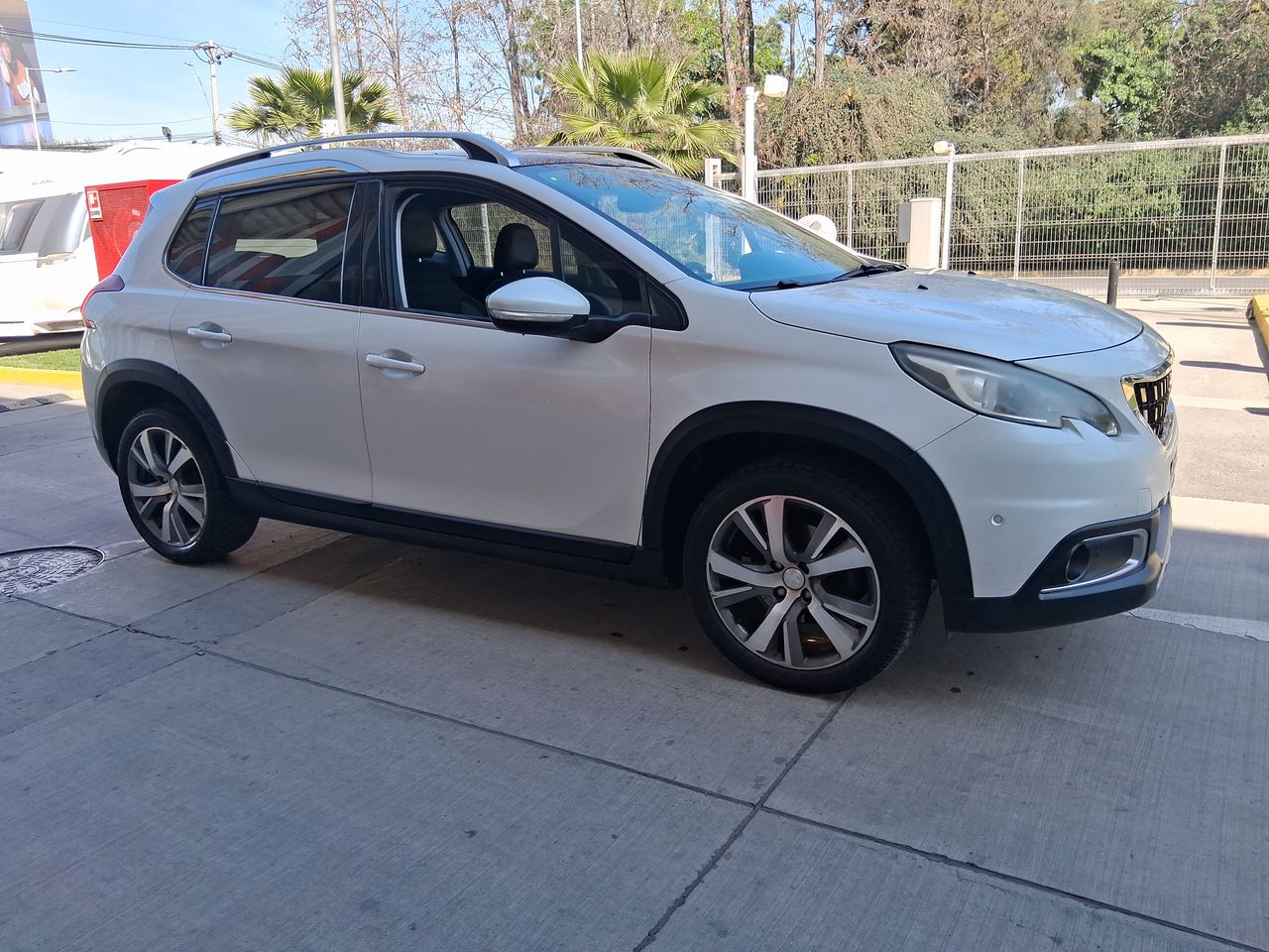 PEUGEOT - 1