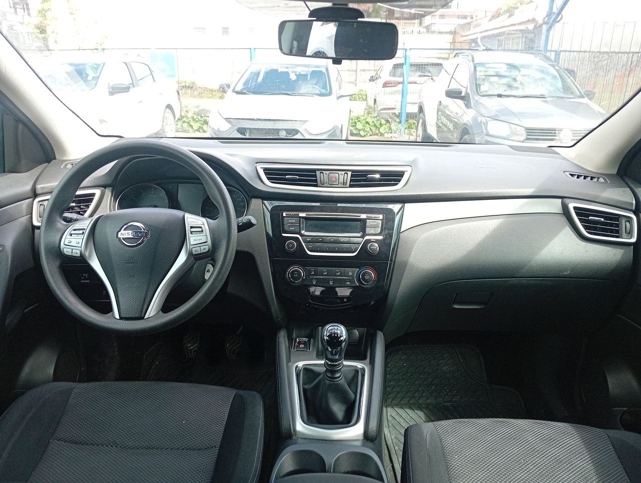 NISSAN - 15