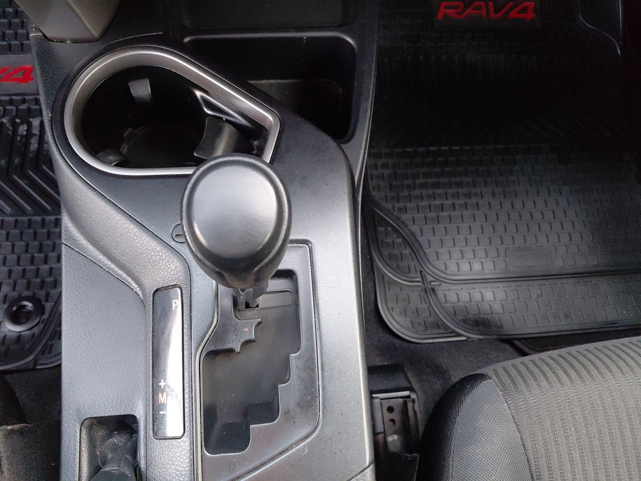 TOYOTA - 28