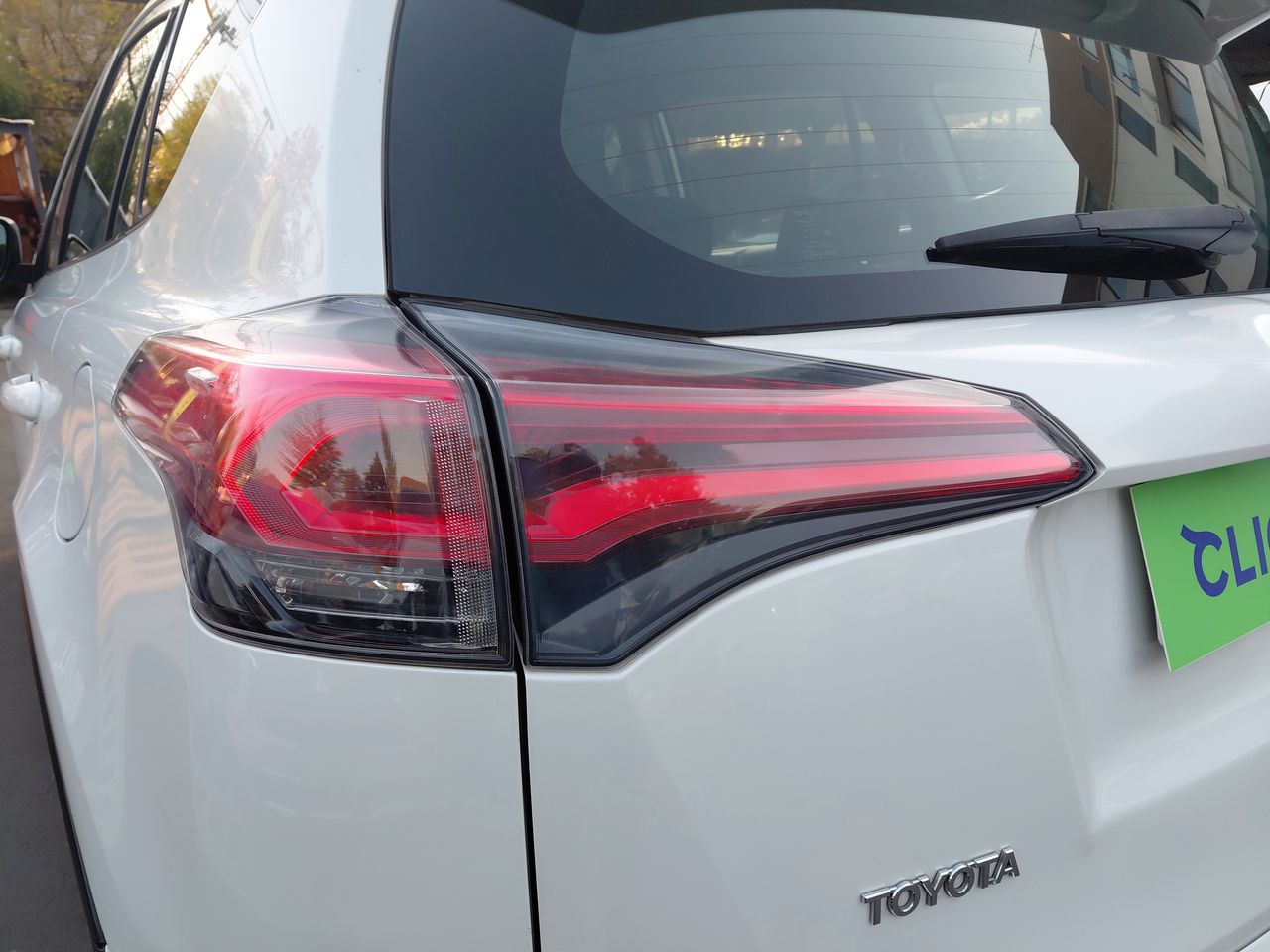 TOYOTA - 18