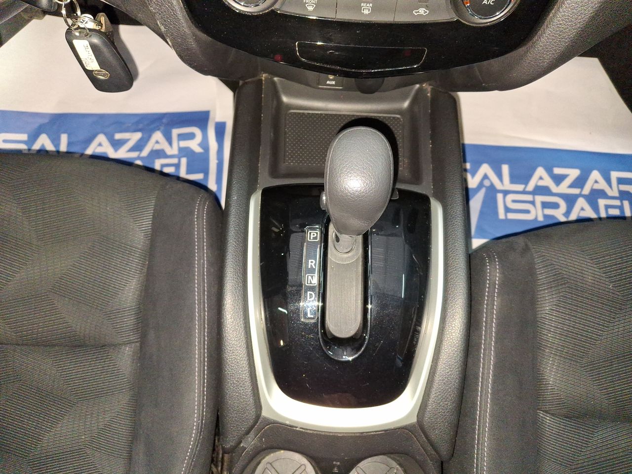 NISSAN - 29