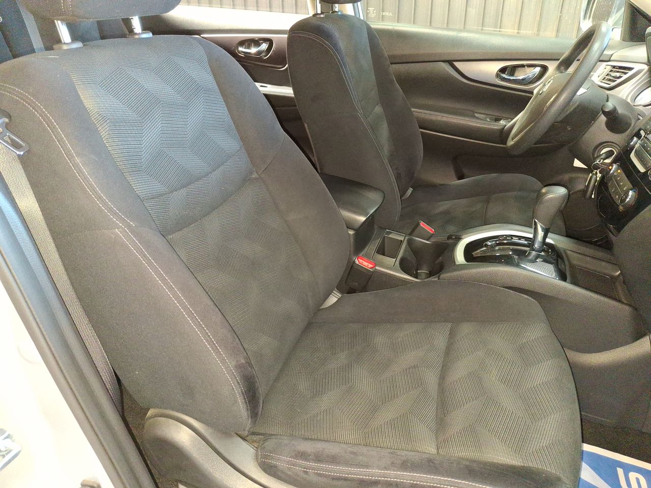 NISSAN - 31