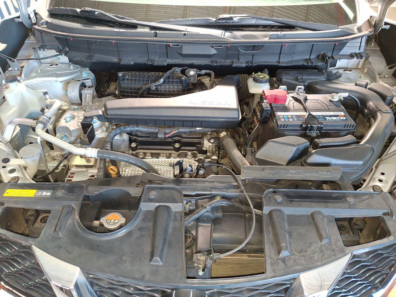 NISSAN - 17