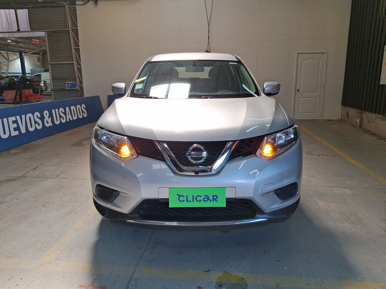 NISSAN - 2
