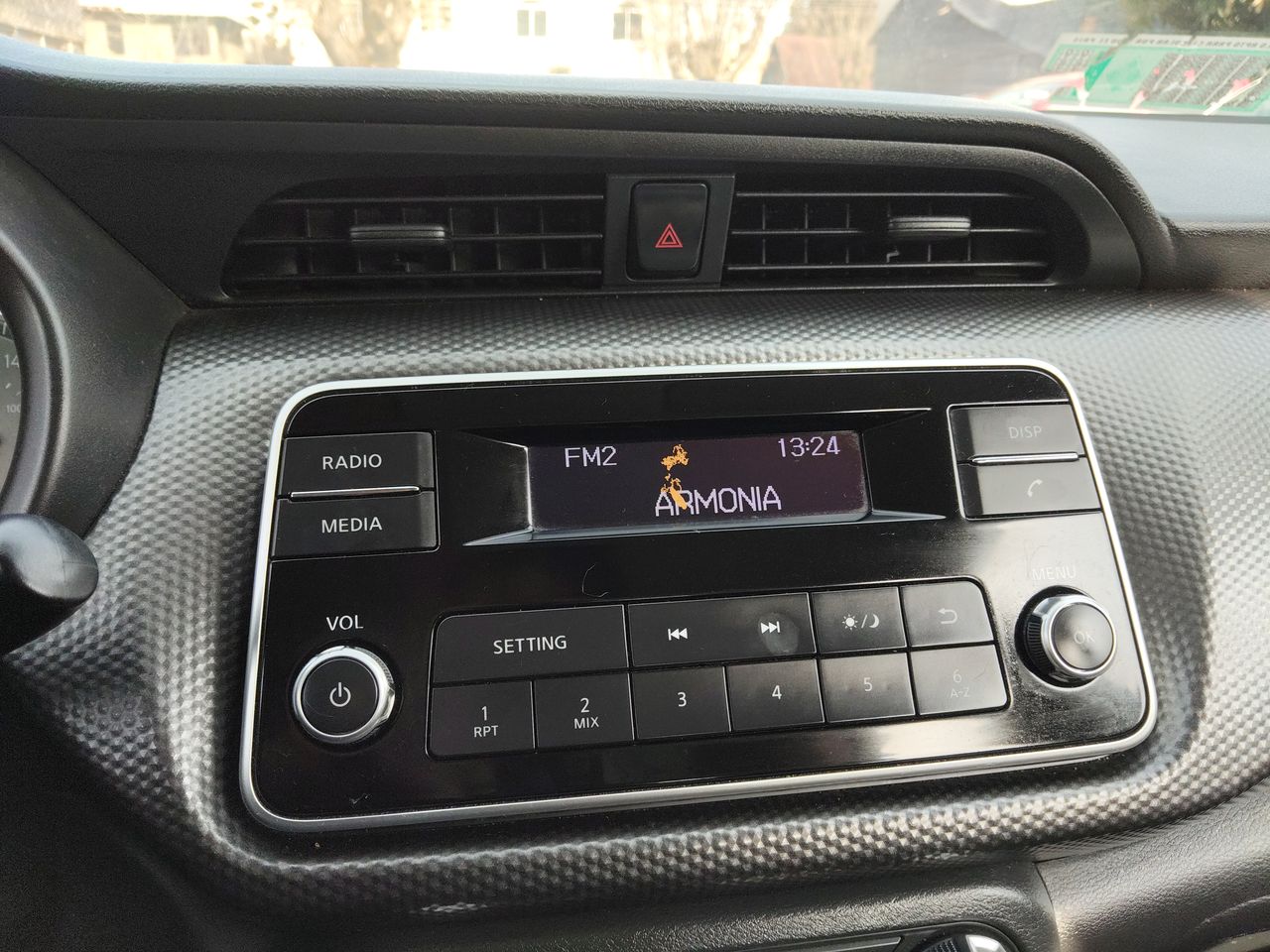 NISSAN - 29
