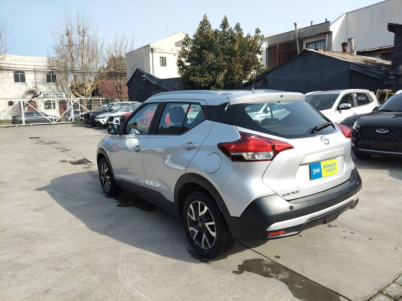 NISSAN - 5