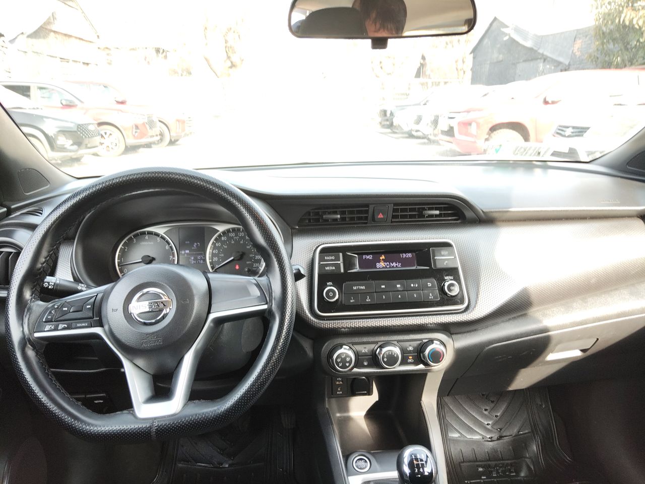 NISSAN - 9