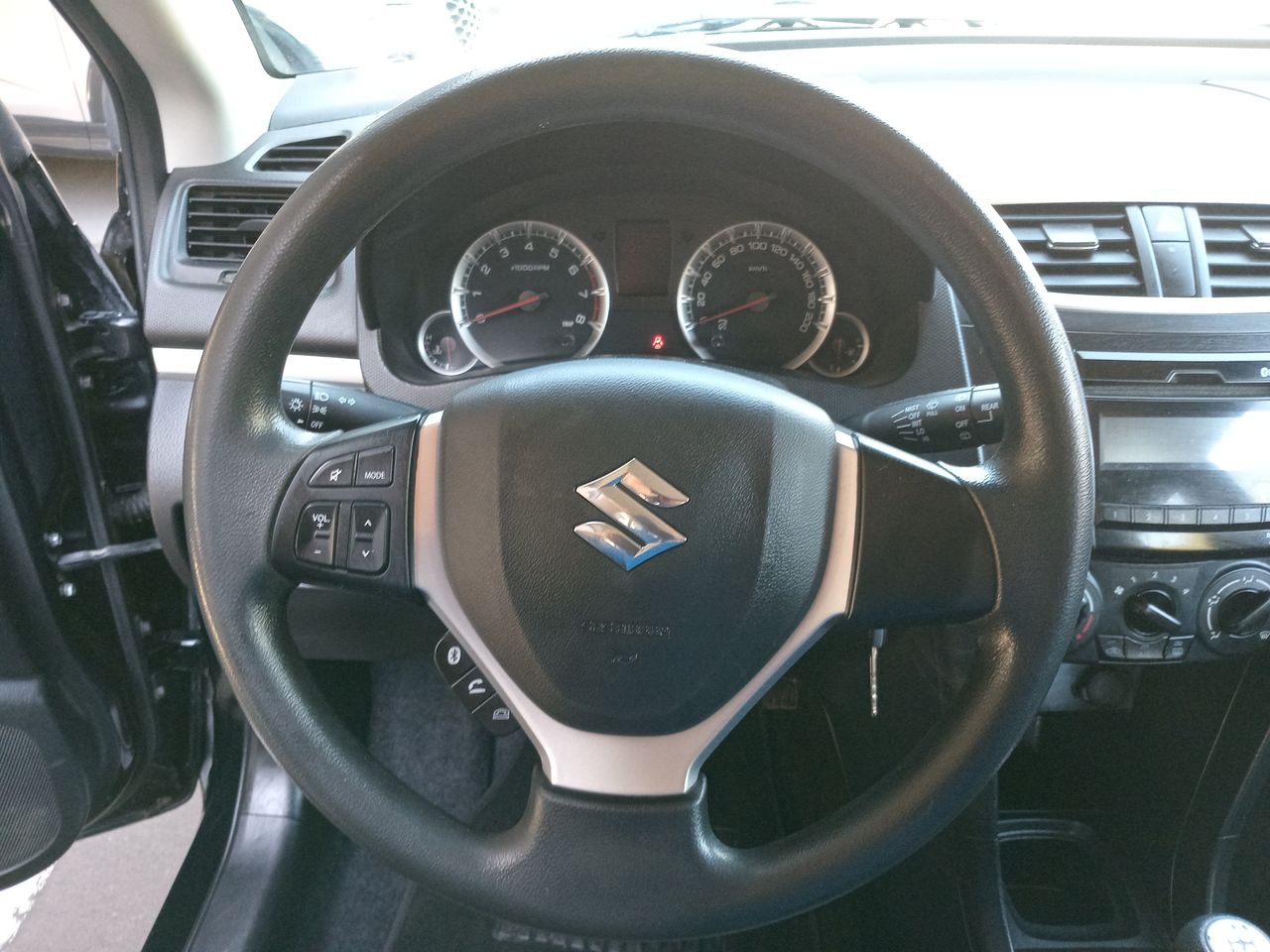 SUZUKI - 24