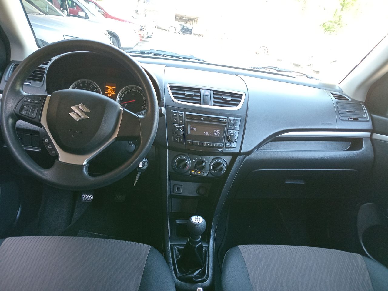 SUZUKI - 29