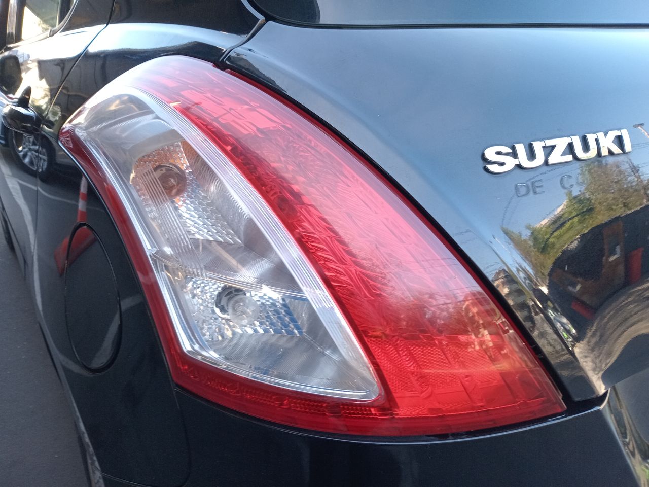 SUZUKI - 19