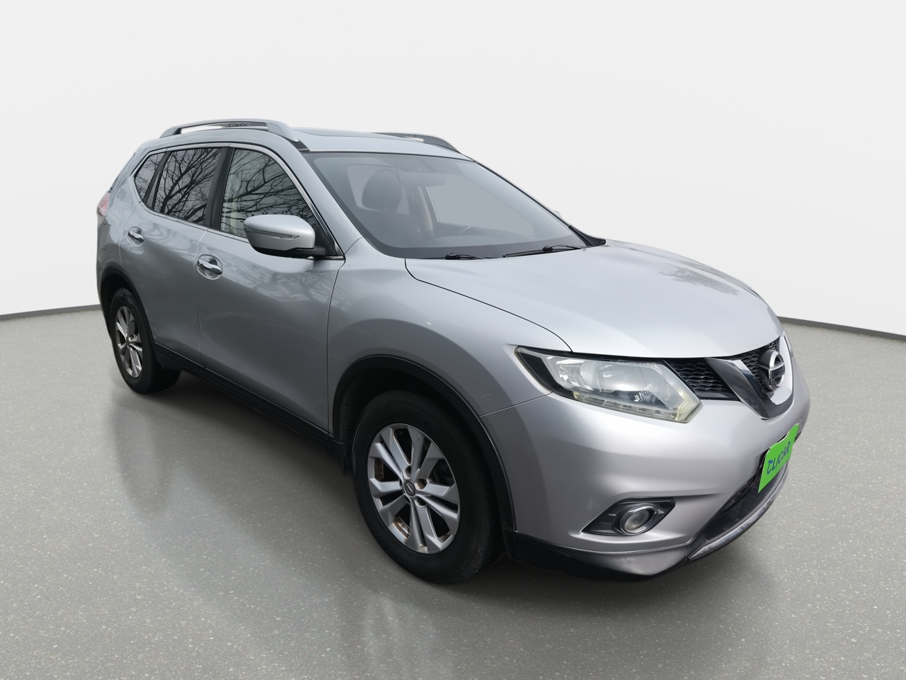 NISSAN