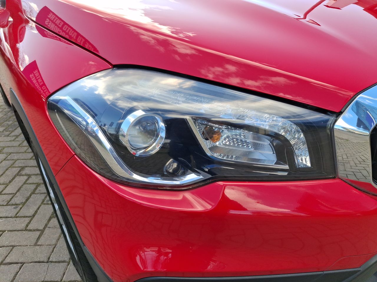 Suzuki S-Cross — foto 11 de 27