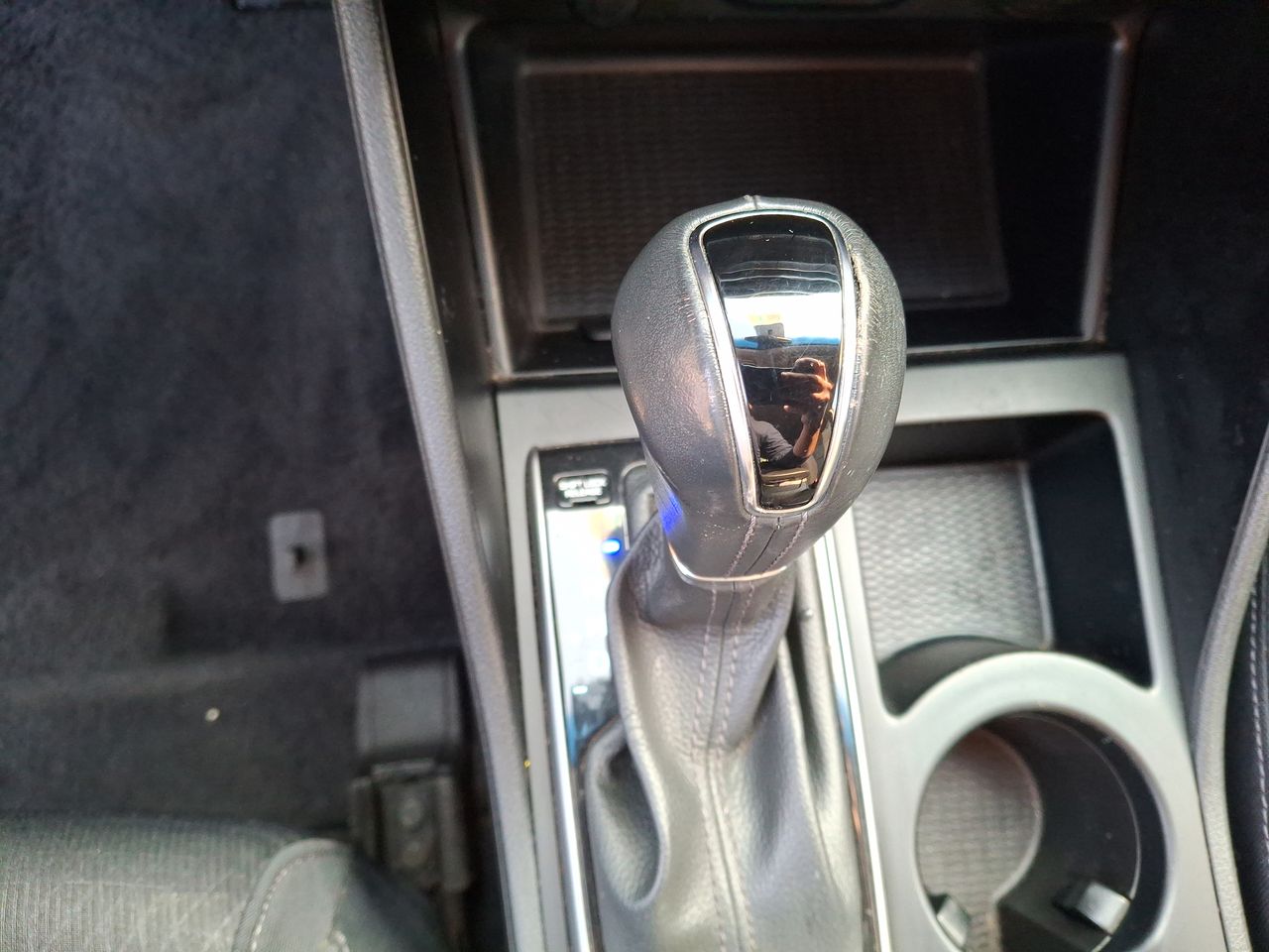 HYUNDAI - 23