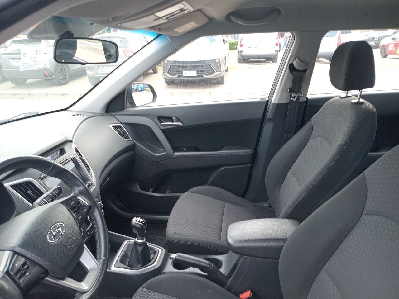 HYUNDAI - 2