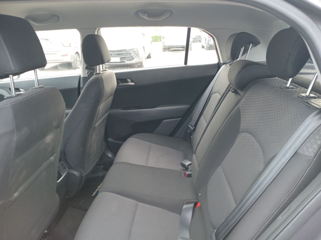 HYUNDAI - 3