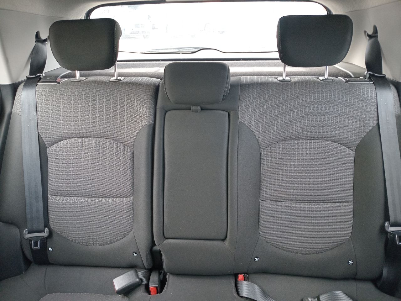 HYUNDAI - 4