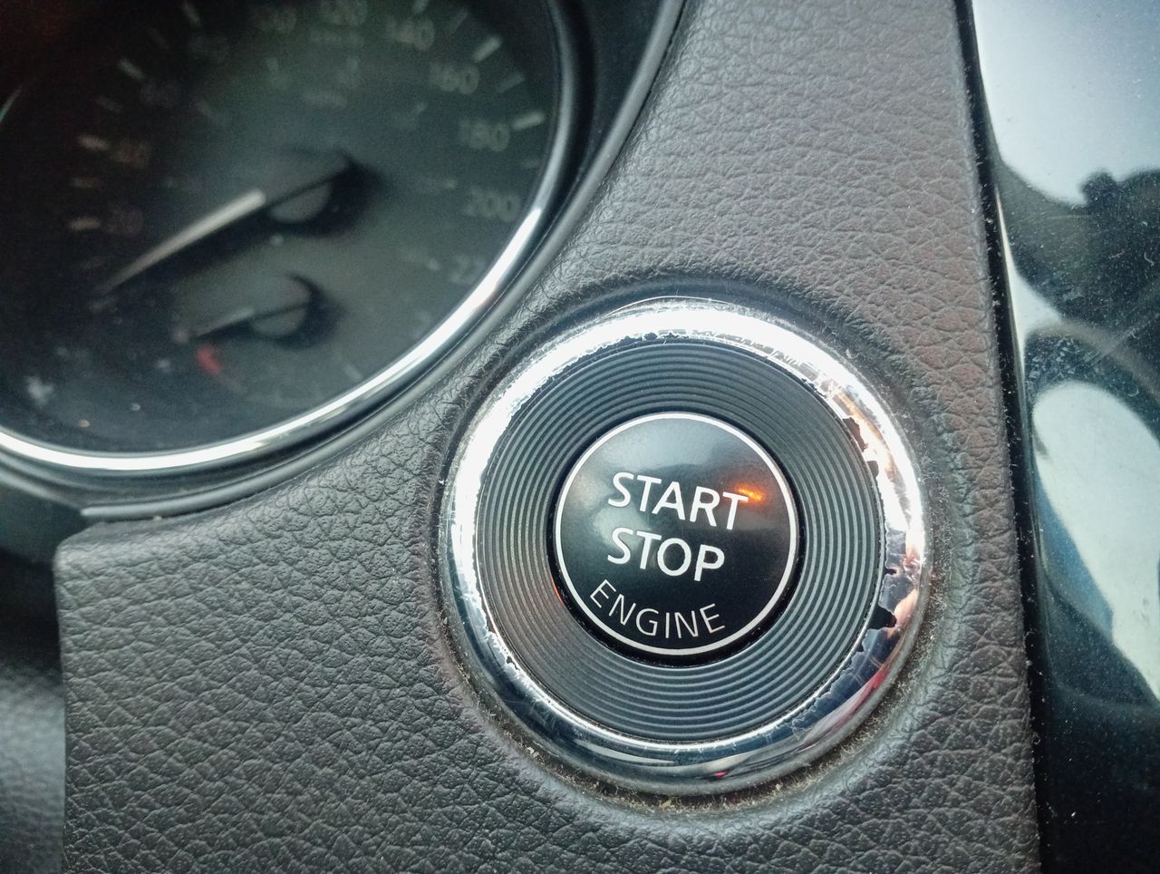 NISSAN - 36