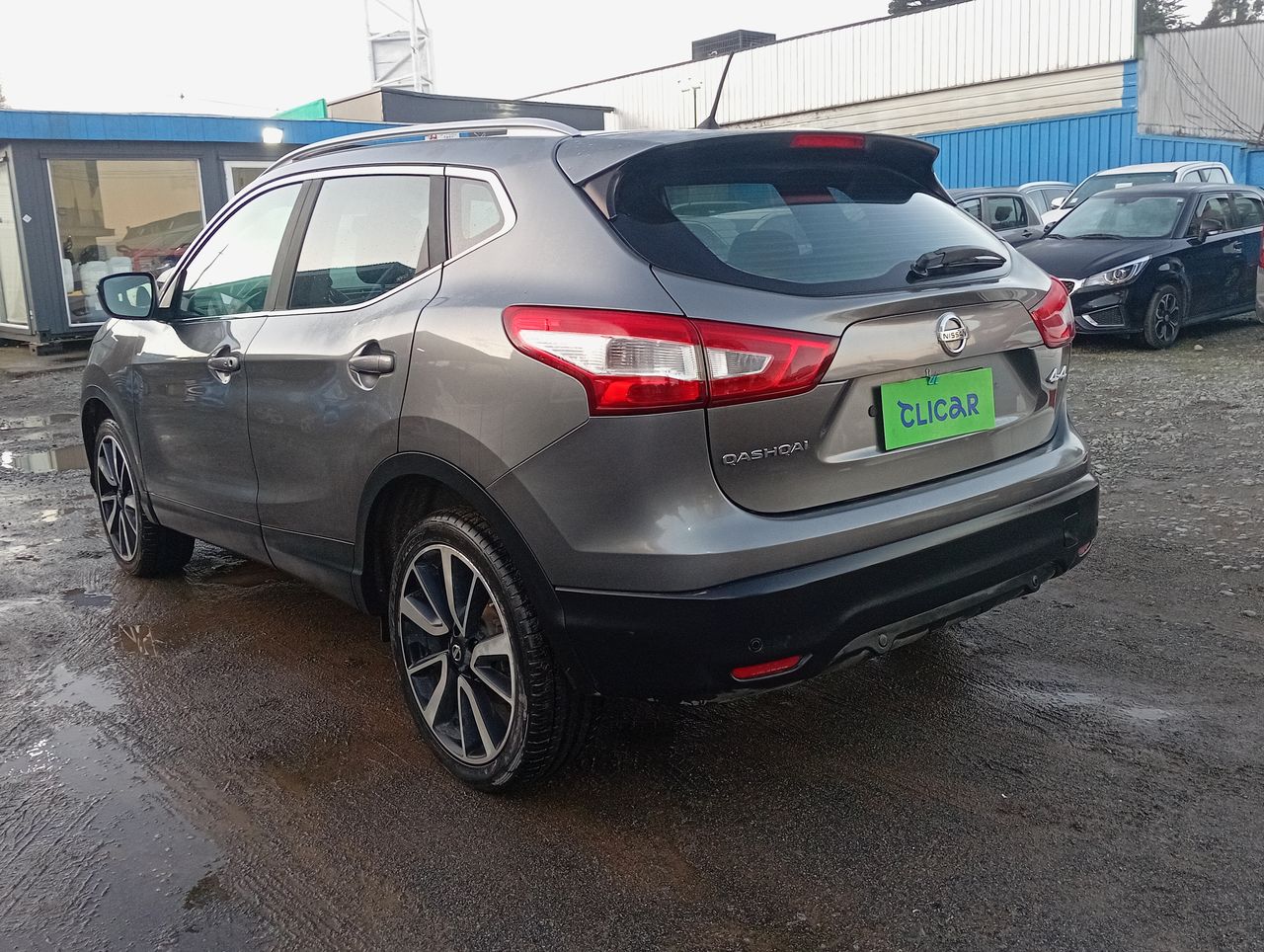NISSAN - 5