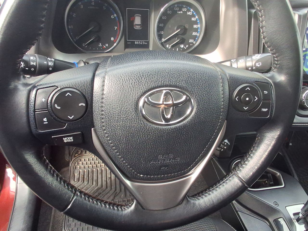 TOYOTA - 26