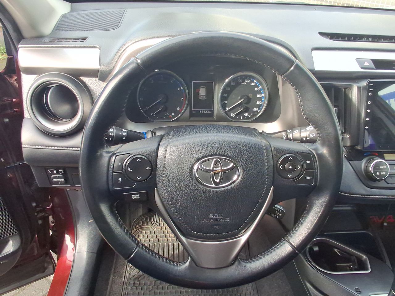 TOYOTA - 25