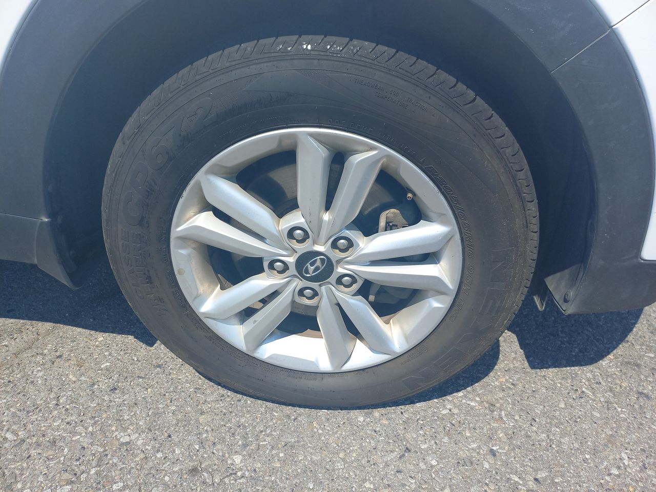 HYUNDAI - 15